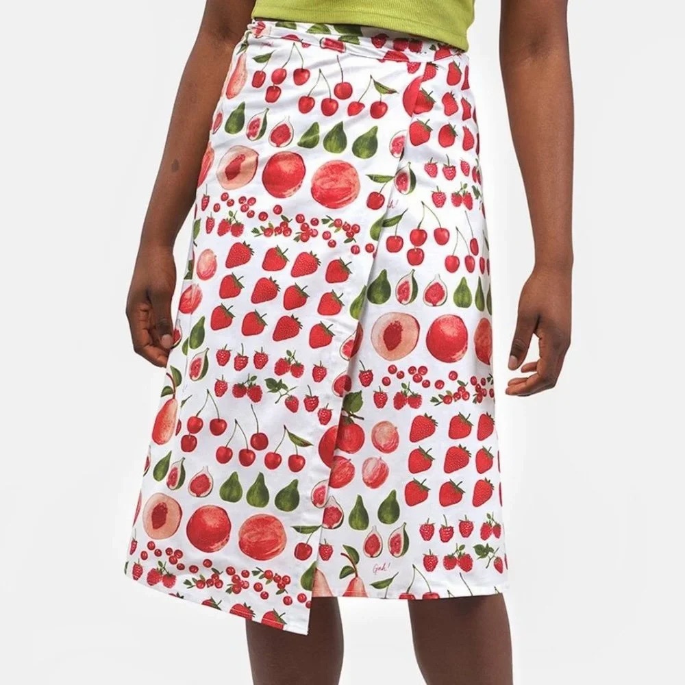 NWT Lisa Says Gah Fruit Print Capri Wrap Skirt Midi Cotton Red White Cherry M